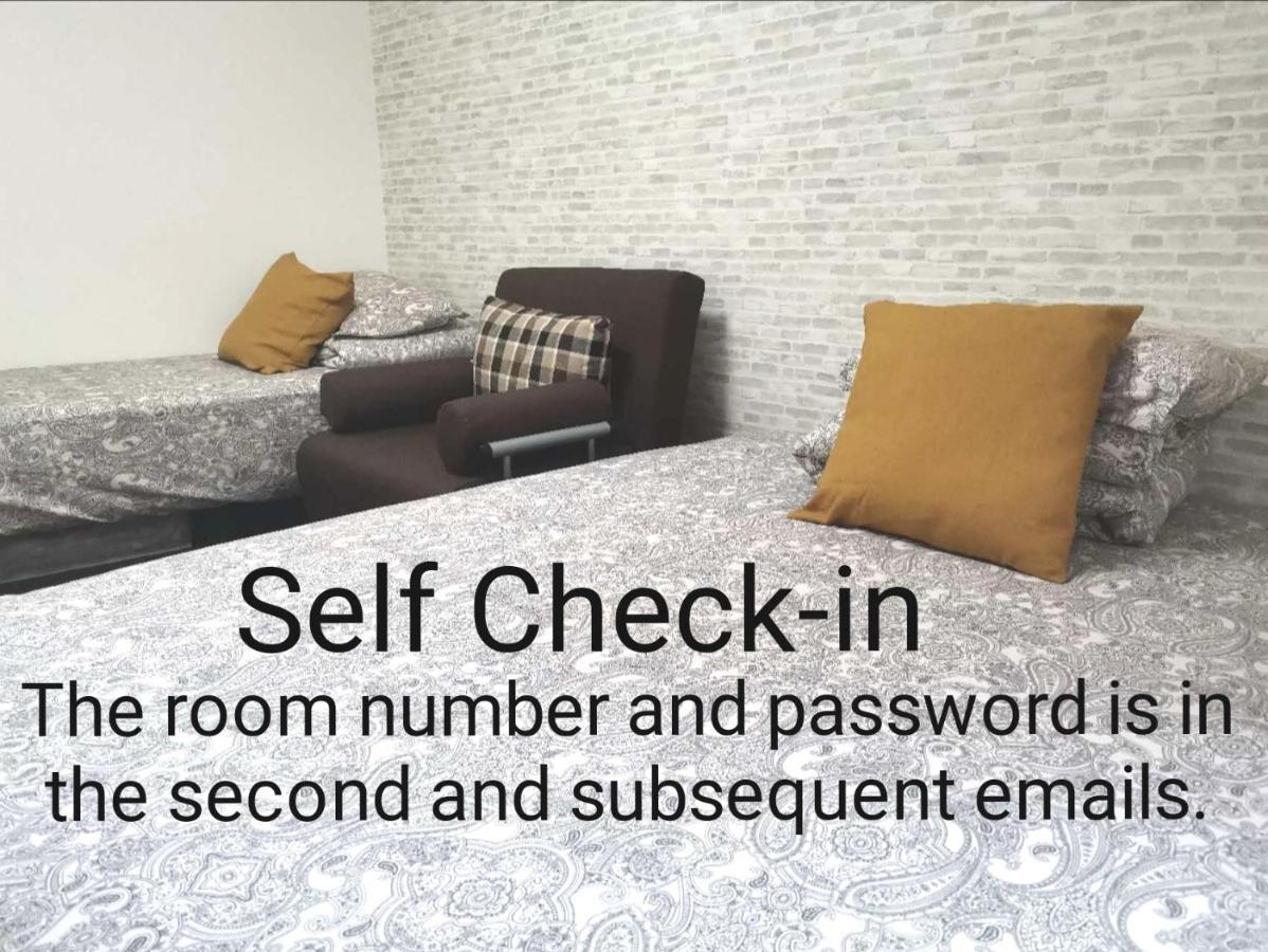Lx -- Self Check-In -- Room Number & Password Is In The Following Email Präfektur Tokio Exterior foto